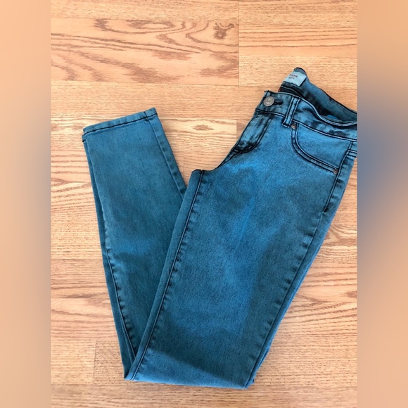 lei Denim - LEI Women's Skinny Jeans in Deep Blue Emma legging